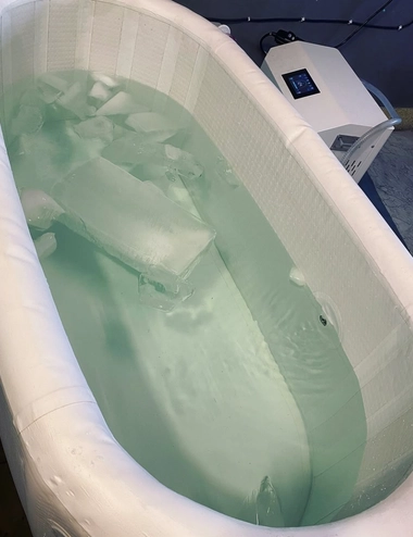 Recovery room with specialized equipment for post-training rehabilitation